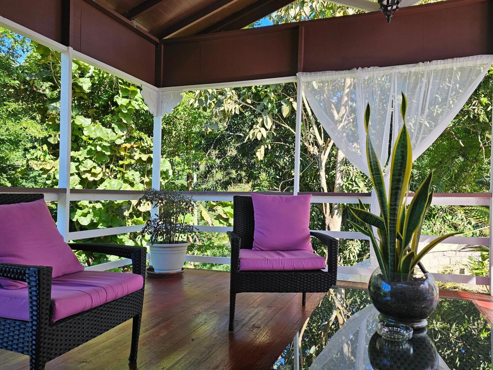 Royal Escape - 2 Apartment Anse La Raye ภายนอก รูปภาพ