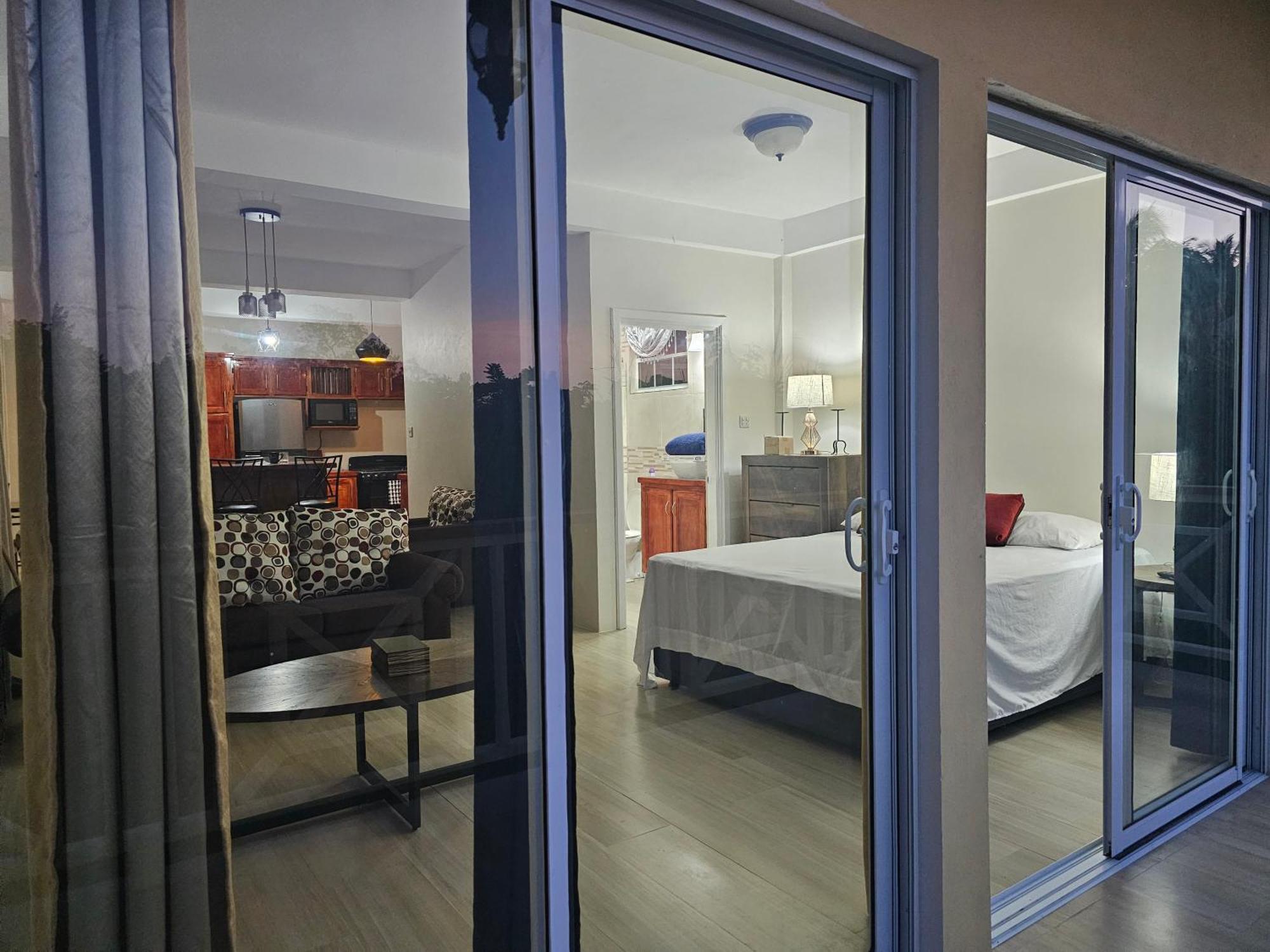 Royal Escape - 2 Apartment Anse La Raye ภายนอก รูปภาพ