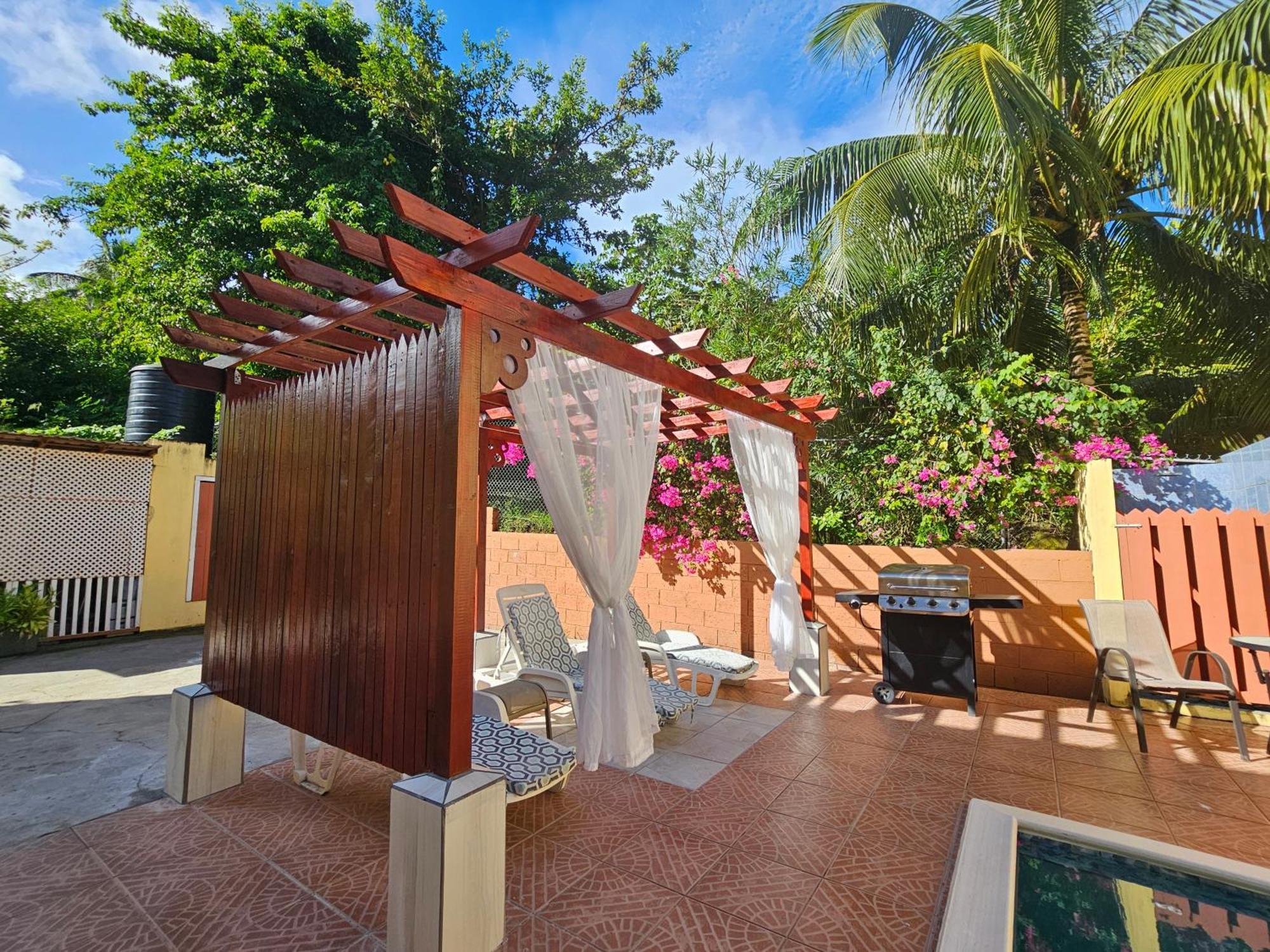 Royal Escape - 2 Apartment Anse La Raye ภายนอก รูปภาพ